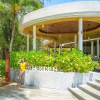 ที่พักใกล้สนามบินสวยมาก Le Méridien Mai Khao