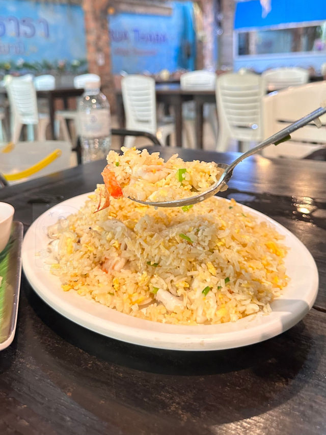 🦑 ครัวธารา อร่อยจนต้องบอกต่อ