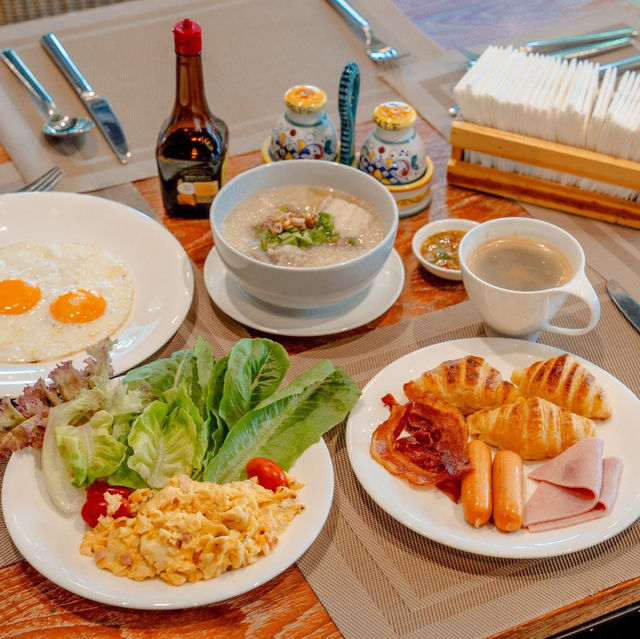 Rancho Charnvee Resort Khaoyai & CountryClub