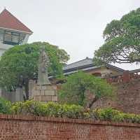 【安平古堡】熱蘭遮城遺跡，金黃燈光下展現三百多年的風雲與滄桑
