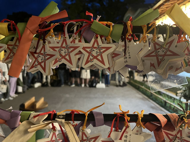 晴明祭前夕/ 宵宮祭！巫女潑灑熱水，人群尖叫🤣