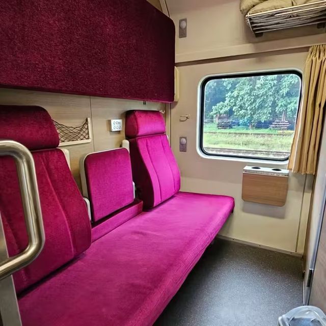 清邁-曼谷 臥鋪火車包廂