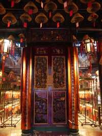 【香港】幻想的なお寺　文武廟