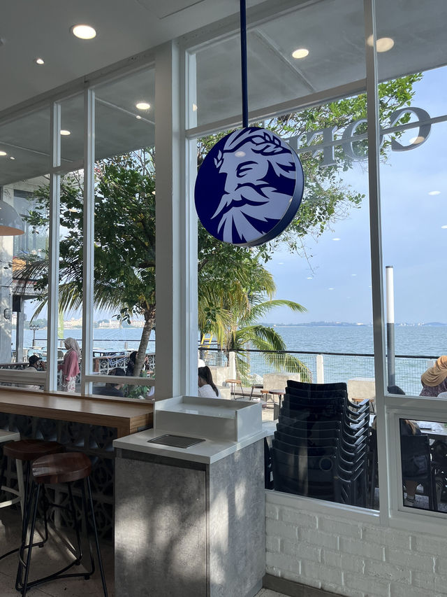 Zus Coffee PD Waterfront: Coffee by the sea