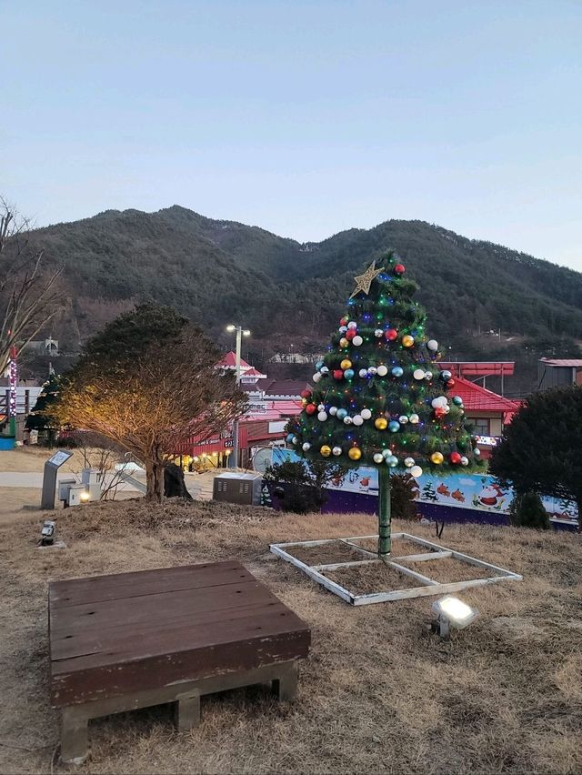 야경도 예뻐서 겨울이 기대되는 산타마을🎅