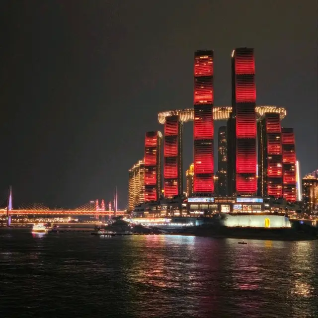 Explore the Night in Chongqing: A City of Lights and Culture