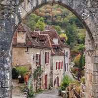 The French villages are so beautiful! 🇫🇷