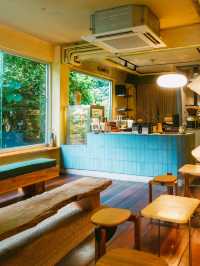 Pulse Phra-Arthit☕️バンコクでアートとコーヒーが融合するカフェ🇹🇭🎨