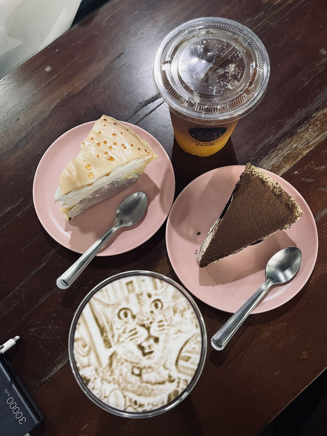 ร้านจริณ 