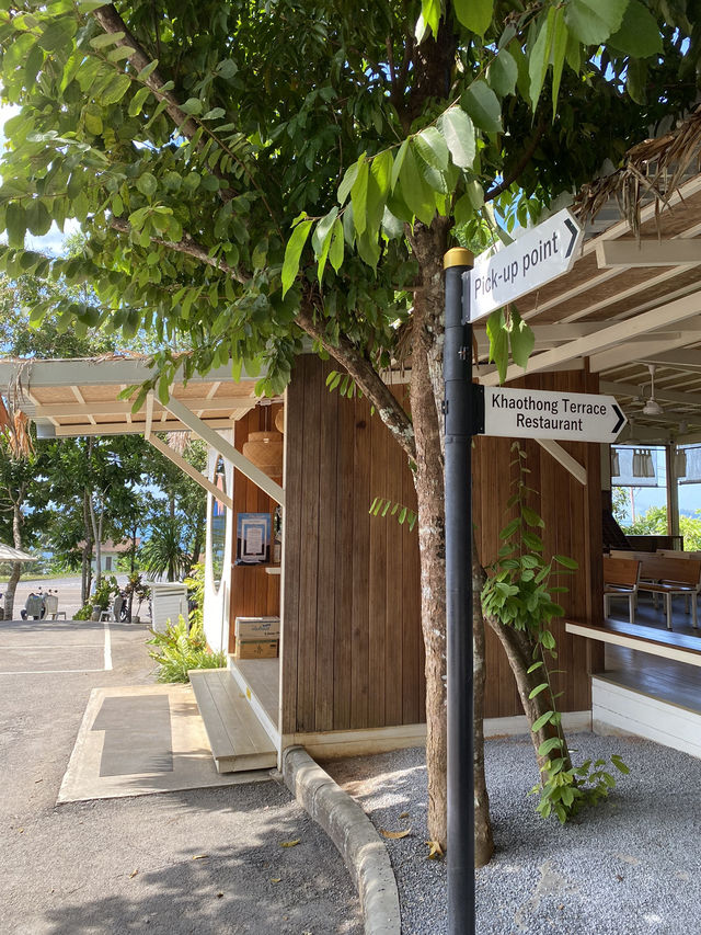 Khaothong Hill Cafe ร้านกาแฟชื่อดัง วิวอลังที่กระบี่