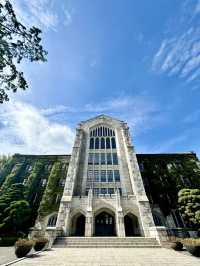 EHWA UNIVERSITY | A SCENIC CAMPUS FILLED WITH TRADITION AND MODERNITY