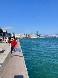 🌊 🇭🇰瞬間讓人充滿活力的湛藍「維多利亞港」😍🌅💕
