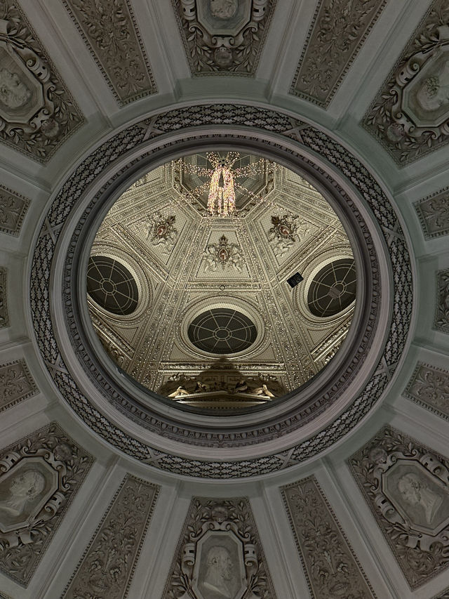 Unveil the Wonders of the Natural World at Vienna’s Natural History Museum
