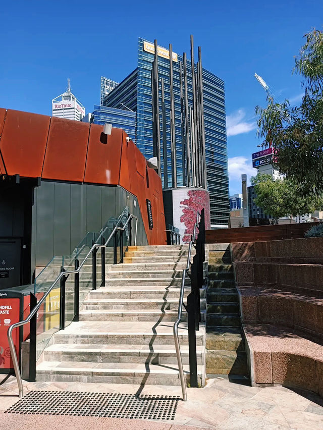 Exploring Yagan Square