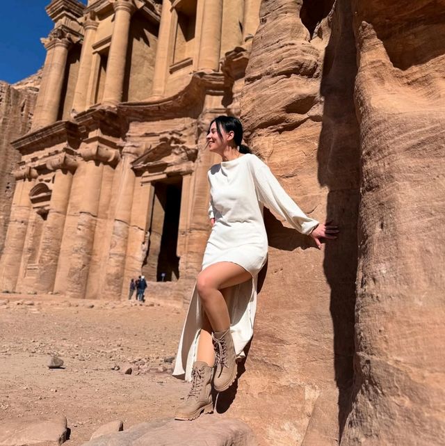 🏜️ Must-Visit Places in Petra, Jordan 🏺