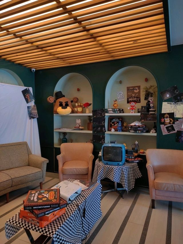 Josh hotel