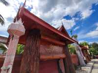 พามากราบสักการะ พระบรมอัฐิพระนางจามเทวี