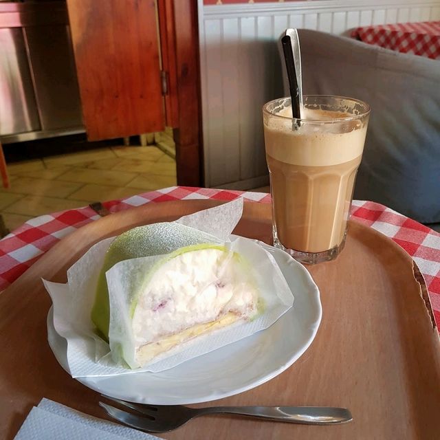 a very nice vegan friendly place