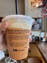 คาเฟ่ Mika bakehouse&coffee เอกมัย