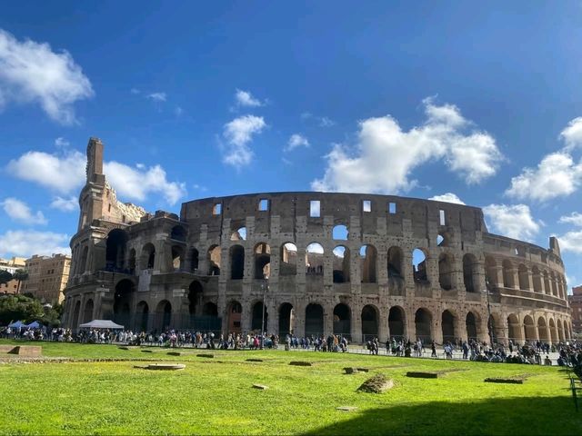 "Rome: The Eternal City of Timeless Beauty"