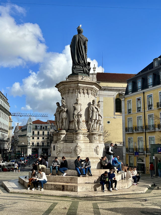 Springtime in Lisbon🌷