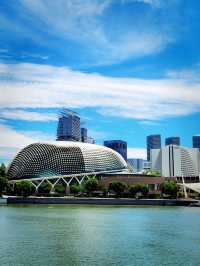 Exploring the Iconic Merlion Park: A Scenic Escape in Singapore