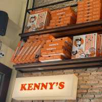 Kenny พิซซ่าอารีย์แป้งนุ่มแสนอร่อย