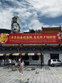 🌿 A Penangite’s Love Letter to Kek Lok Si Temple 🌸