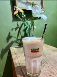 【河內】Cong Cafe ｜必喝椰子咖啡，還劍湖畔的絕佳景點