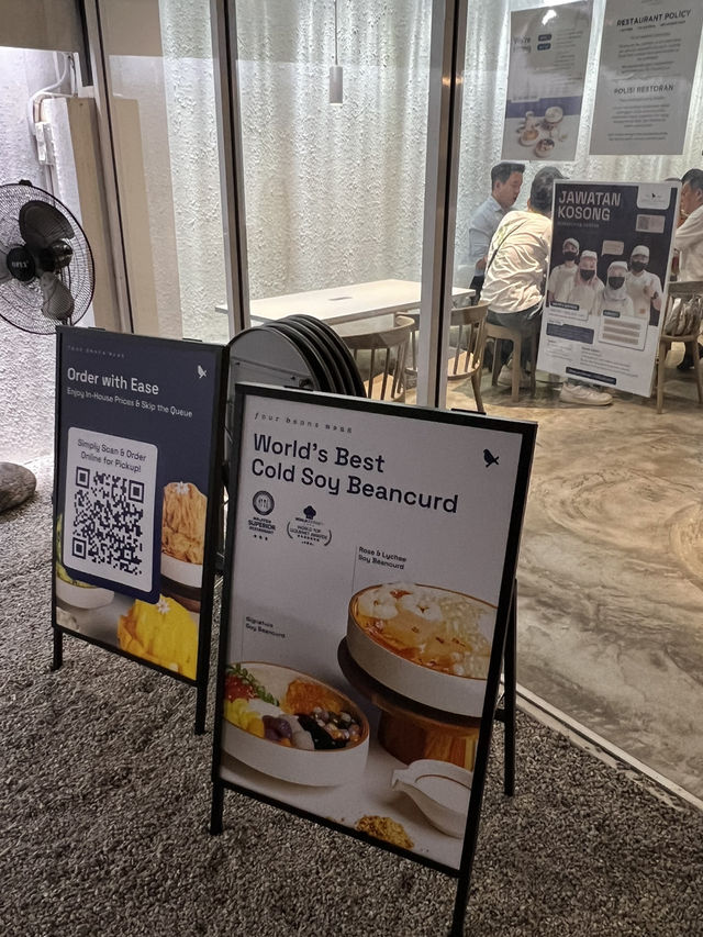 Soft tofu, soft lights — the perfect night-time chill spot