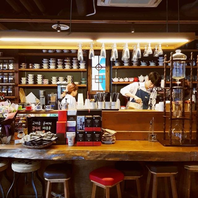 Woo Jong-ho’s Coffee Roastery