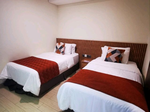 A Coastal Retreat – Staycation Bliss at Civil Service Club Changi