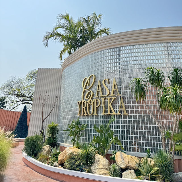 Casa tropika บางแสน🌊
