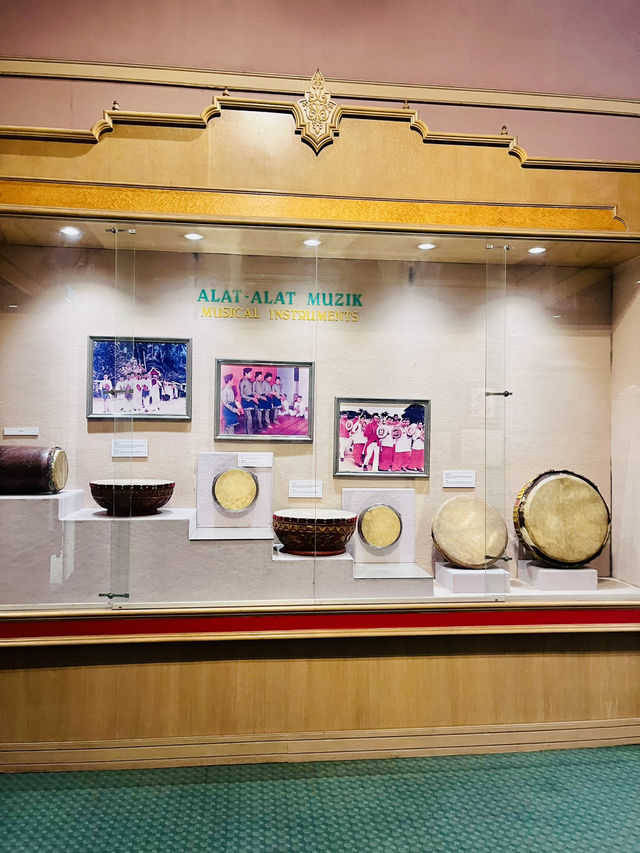 Sarawak Islamic Heritage Museum: A Cultural Treasure Trove in Kuching