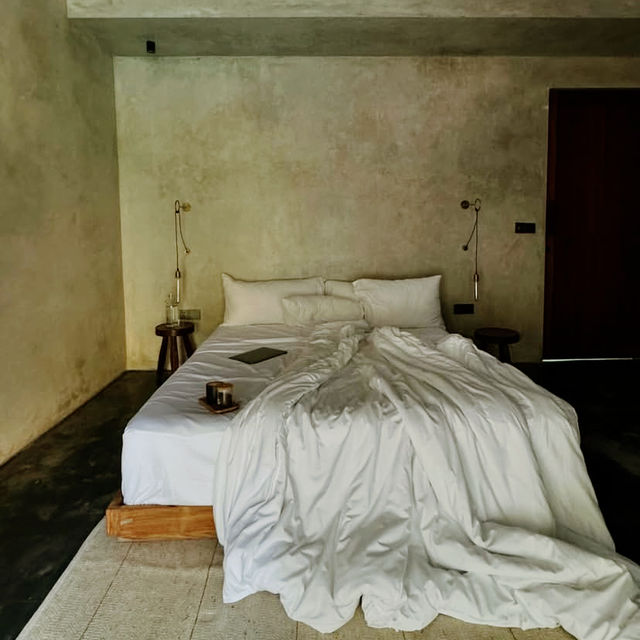 A Stylish Hideaway with Intimate Charm