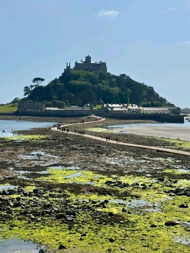 St Michael’s Mount – A Tidal Journey into Myth and Majesty