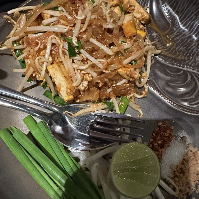By surprise, I found a Michelin Thai restaurant at Sathorn