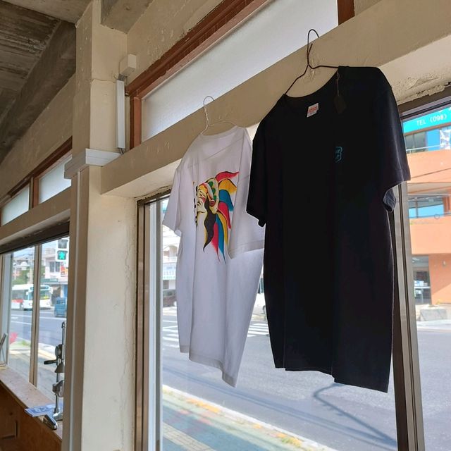 沖繩當地知名的咖啡店 FLAP Coffee