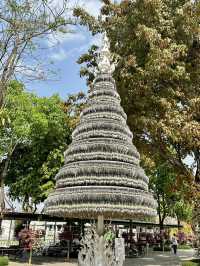 ศิลปะ ความศรัทธา และความฝัน ที่จับต้องได้