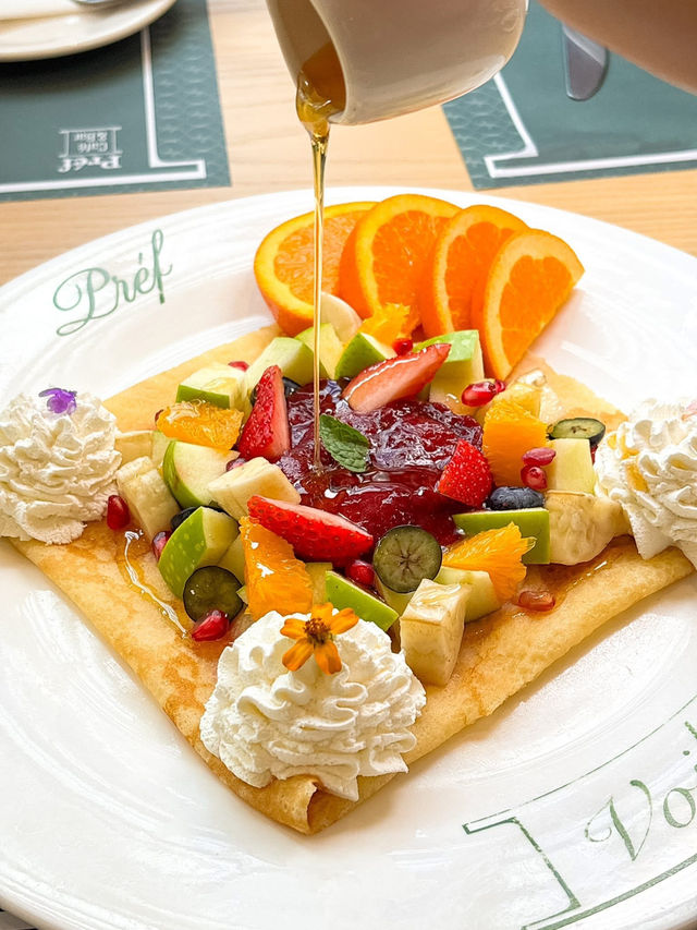 Pref Cafe & Bar