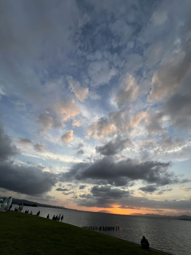 A Peaceful Stroll in Matsue – Lakeside Views & Art Stops