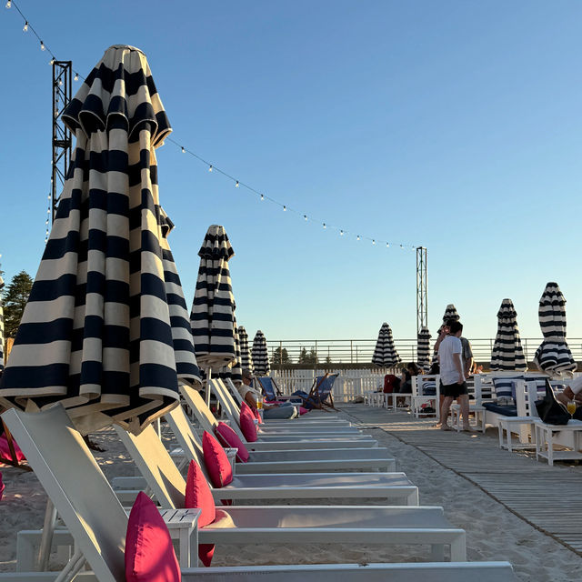 Adelaide Beach Sunset | The Moseley Beach Club 🌅🍹✨