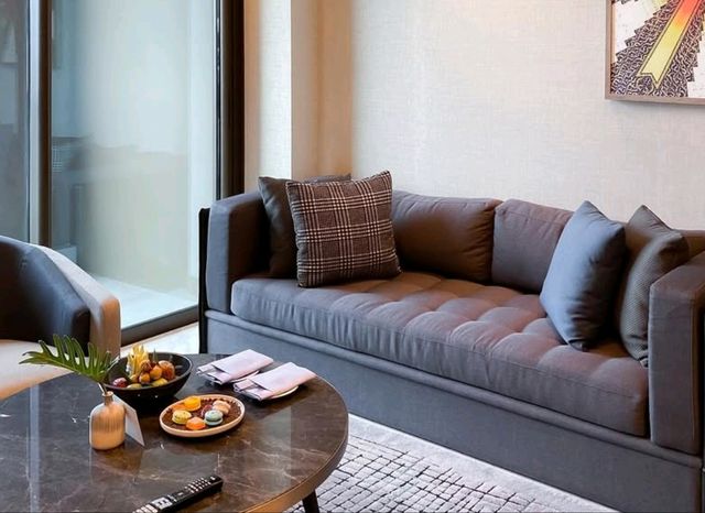🌟 Urban Chic Meets Thai Warmth: Kimpton Maa-Lai Bangkok  🇹🇭🐾