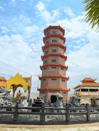 Discover the Spirit of Tua Pek Kong Temple in Sitiawan"