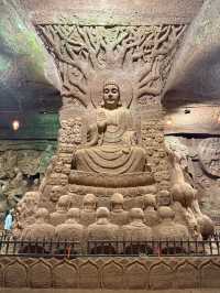 【中国・四川 東方仏都景区】隠れた仏教芸術の宝庫！圧巻のスケールと静けさに心震える