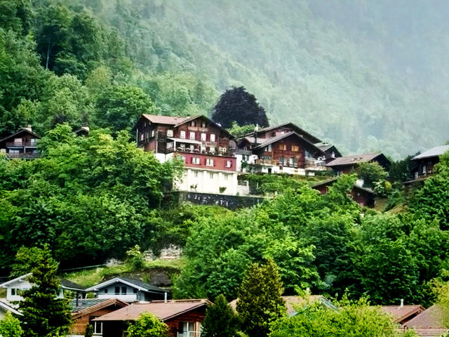 American Bar Vibes in the Alps: Hooters Interlaken Reviewed