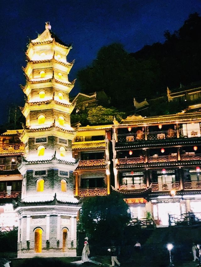 Nightlife in Fenghuang Ancient Town: A Dream by the River