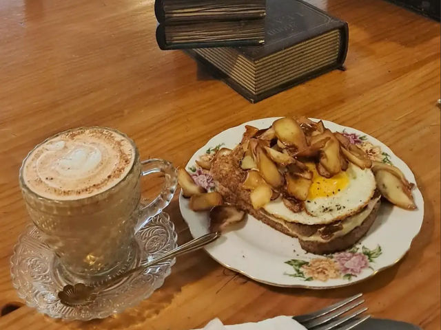 Vintage Green Cafe The Daughter
