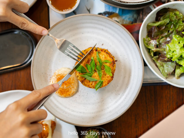HOHIHO มื้อเช้าสดใหม่ ใส่ใจทุกจาน ☕🥞 