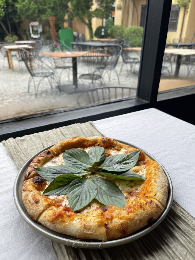 Khao Yai Adventure: 🐘 🍉🍕